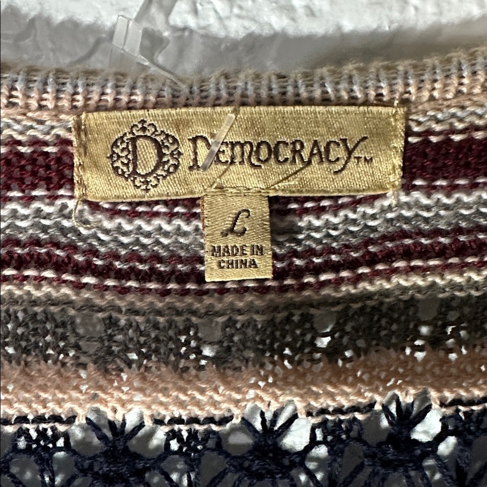 Democracy Women Multicolor Cochet Stripe Long Cardigan pocket Sweater Size L - Picture 2 of 10